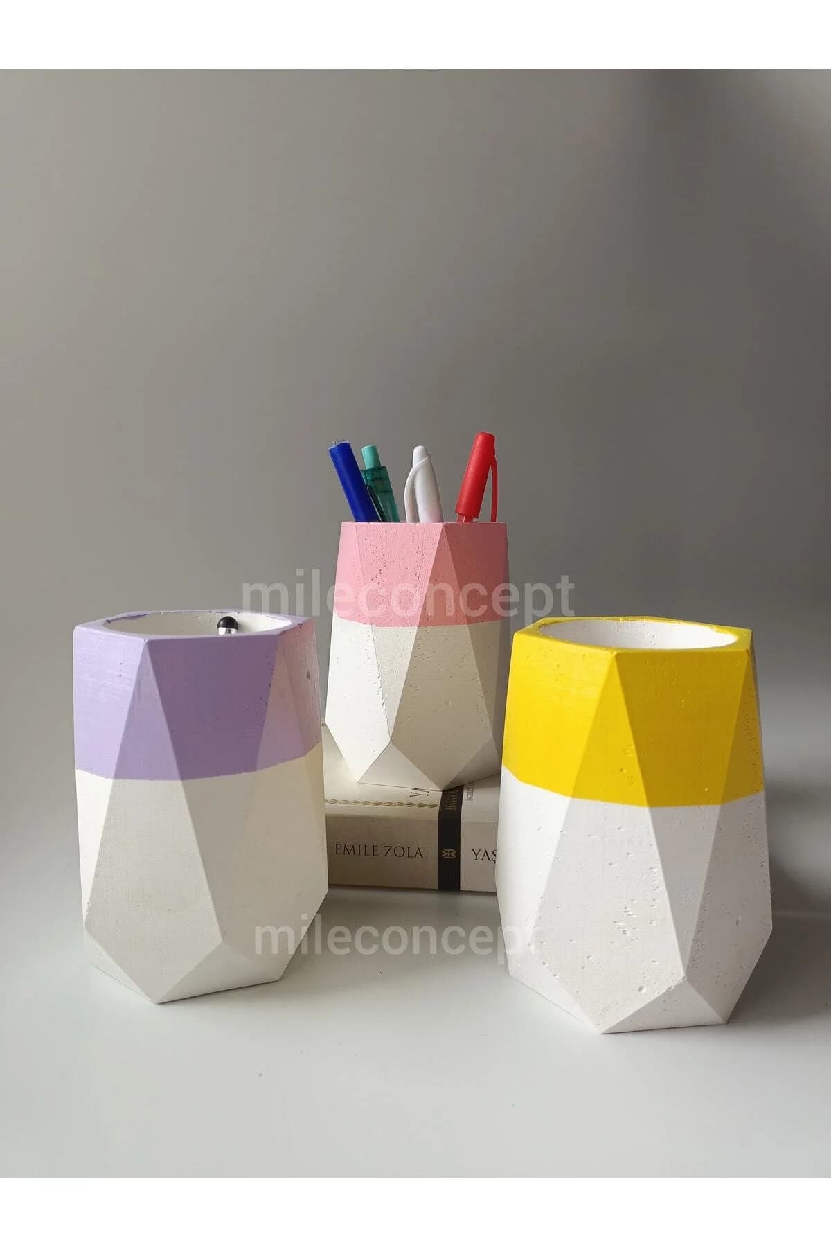 Masaüstü Dekoratif Beton Geometrik Kalemlik 3lü Set Lila, Pembe, Sarı - 1. görsel
