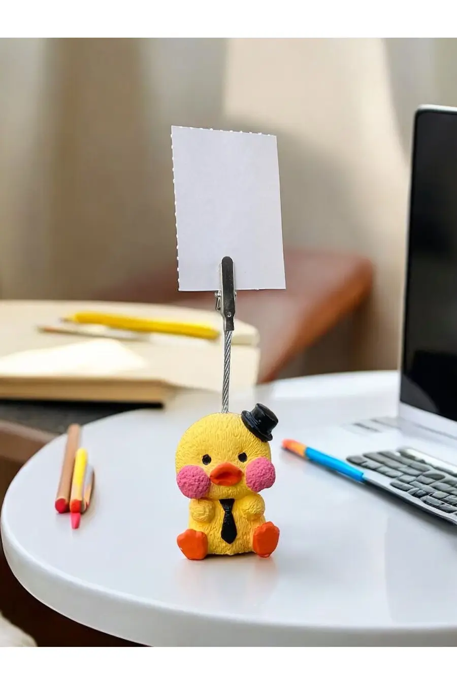 Siyah Kravatlı Sevimli Kawaii Sarı Civciv Fotoğraf Not Tutucu Ofis Masası Tutacak Hediyelik - 1. görsel