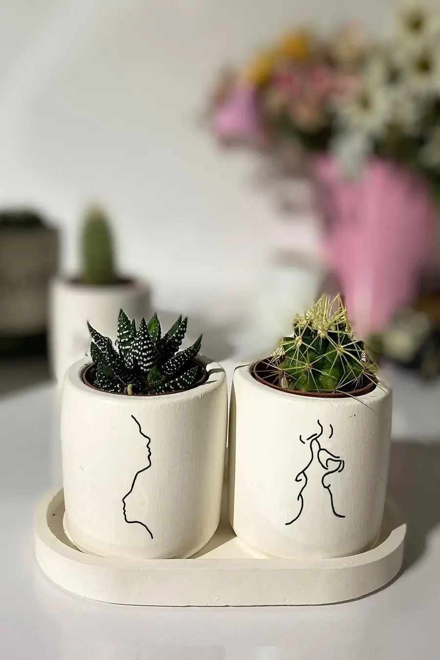 Tabaklı Çift Silueti Motifli Mini Saksı Seti - 1. görsel