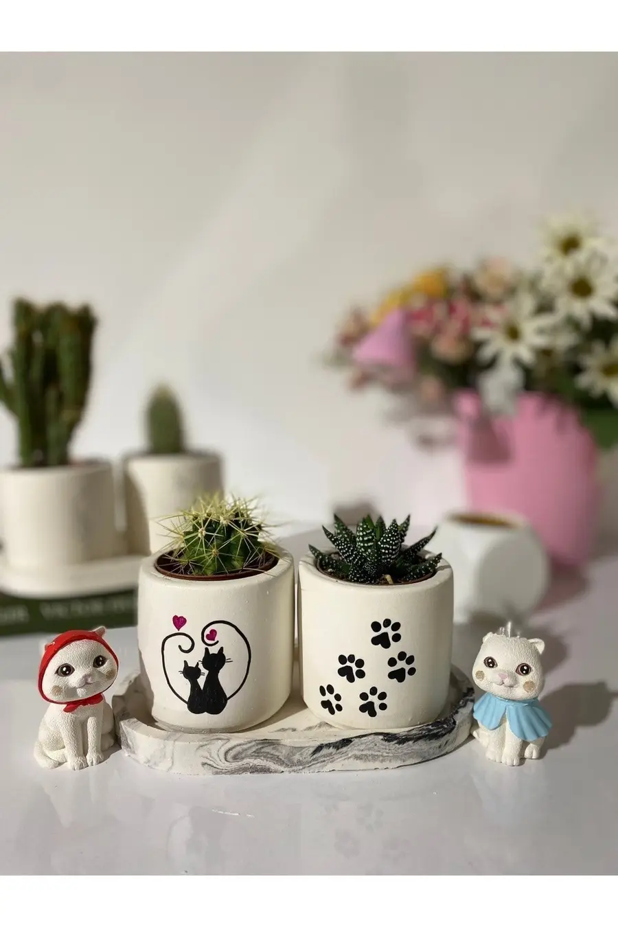 Tabaklı Pati Ve Çift Kedi Desenli El Çizimi Saksı Seti Hediyelik Kalemlik - 1. görsel