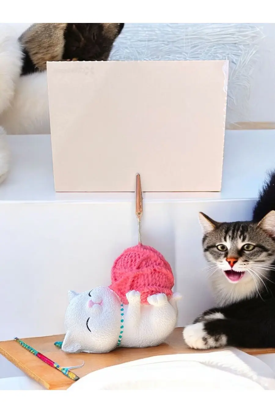 Tatlı Pembe Kawaii Yumaklı Kedi Fotoğraf Not Tutacak Ofis Masası Not Tutacağı - 1. görsel
